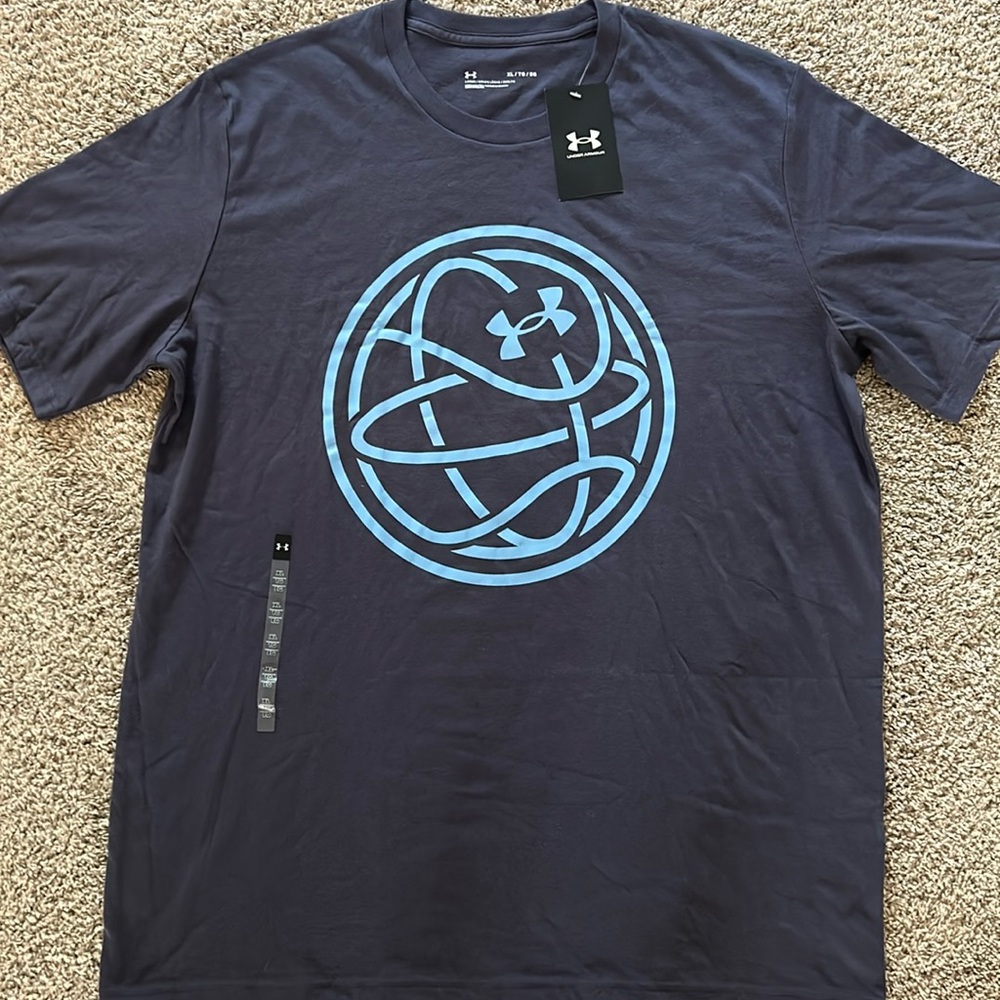 Mens XL Under Armour shirt top